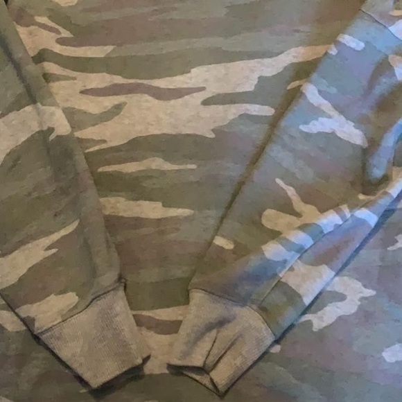 AERIE Oversized Desert Sweater - Picture 4 of 4